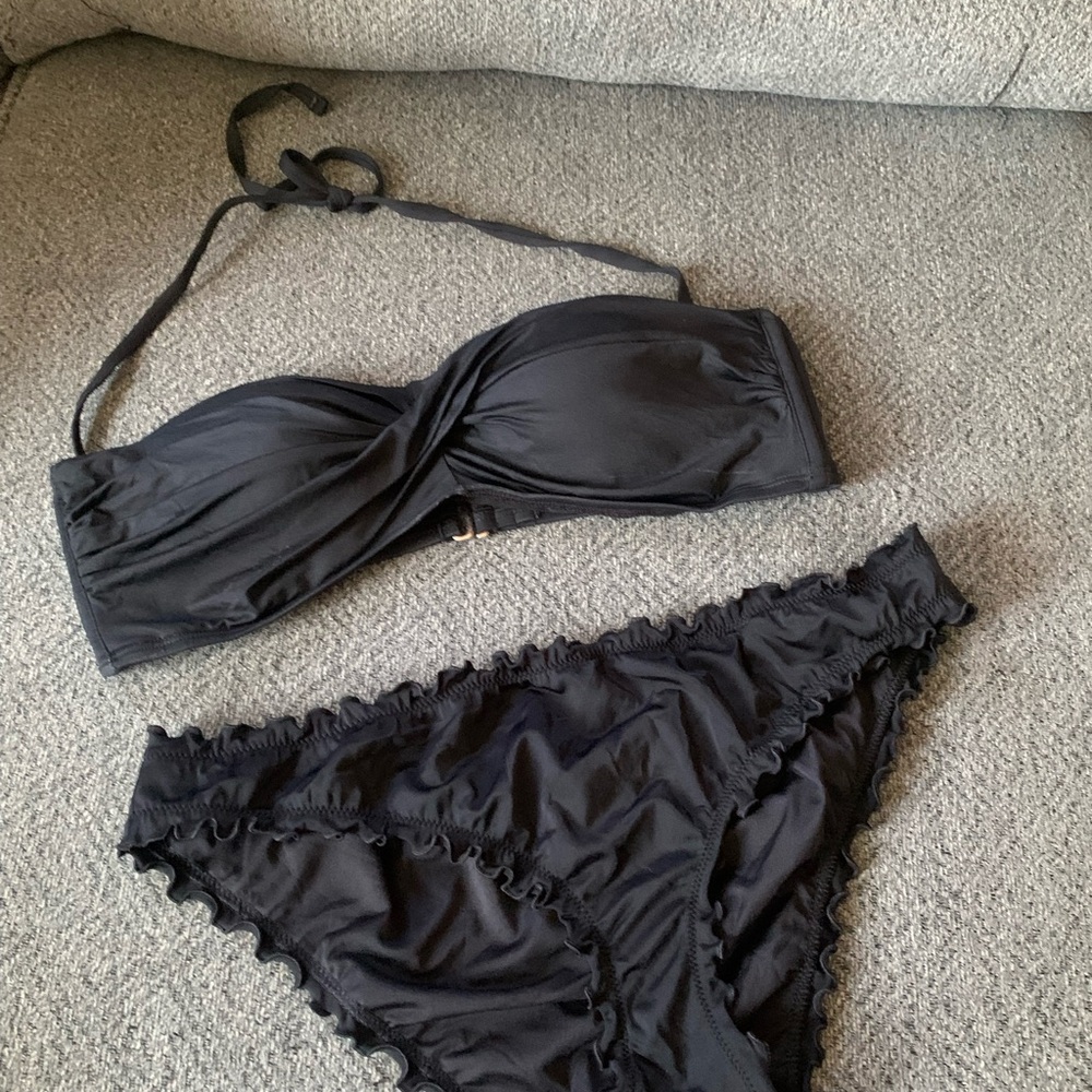 Shade & Shore Black Ruffled Low Rise Bikini Bottom Large - Picture 9 of 12